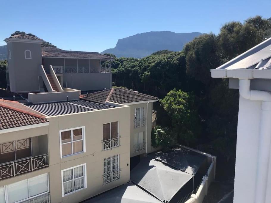 Chapman'S Peak, Loft Mit Sea-Und Mountainview Lägenhet Hout Bay Exteriör bild