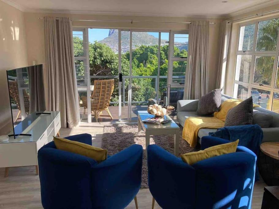 Chapman'S Peak, Loft Mit Sea-Und Mountainview Lägenhet Hout Bay Exteriör bild